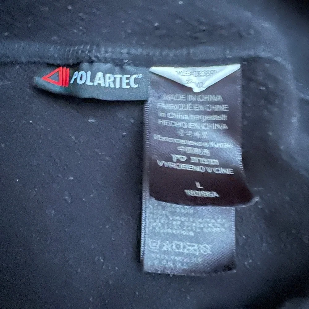 EUC Marmot Black Quilted Zip Jacket 2 Side Zip Pockets Thumb Holes sz Large